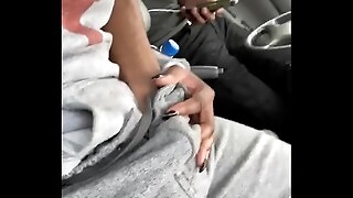 Young Old bag Finger Fucked In Car