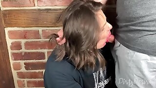 Facefucking a youtuber with seasonal cumshot far her mouth
