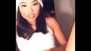 Beautiful cookie masturbating for OnlyFans
