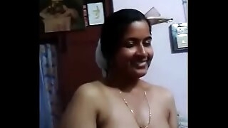 VID-20151218-PV0001-Kerala Thiruvananthapuram (IK) Malayalam 42 yrs old married beautiful, hot and sexy housewife aunty bathing with her 46 yrs old married husband copulation porn video